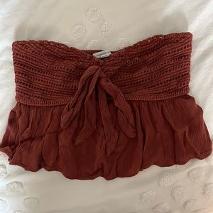 American Eagle maroon crochet strapless top US xs